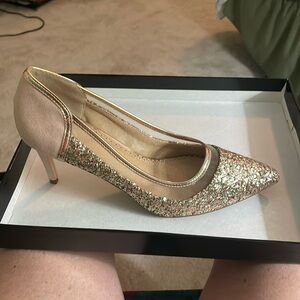 Gold sparkling sequins with rose gold back and heels